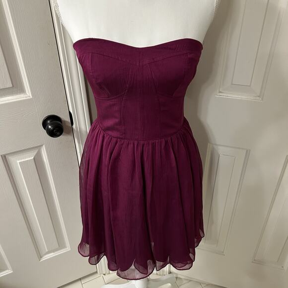 Guess Dress New With Tags - Picture 8 of 10